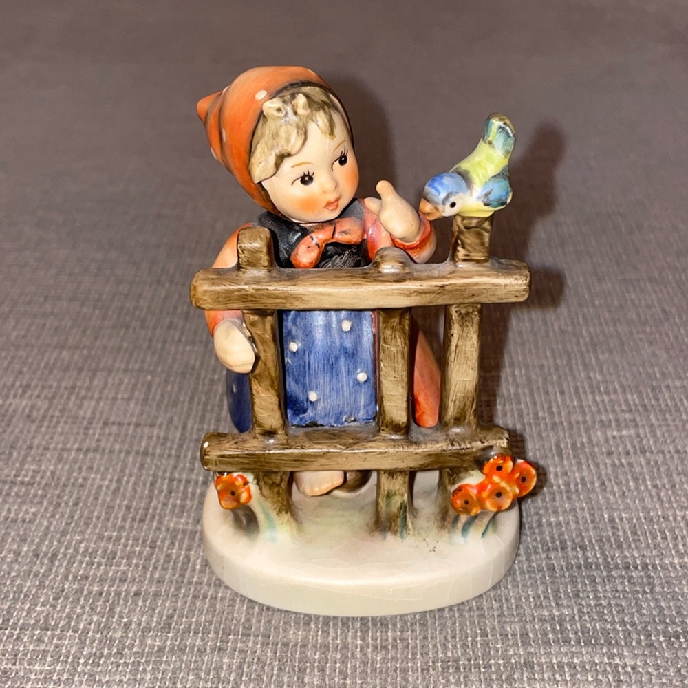 M. I. Hummel Porcelain Figurine: Signs of Spring